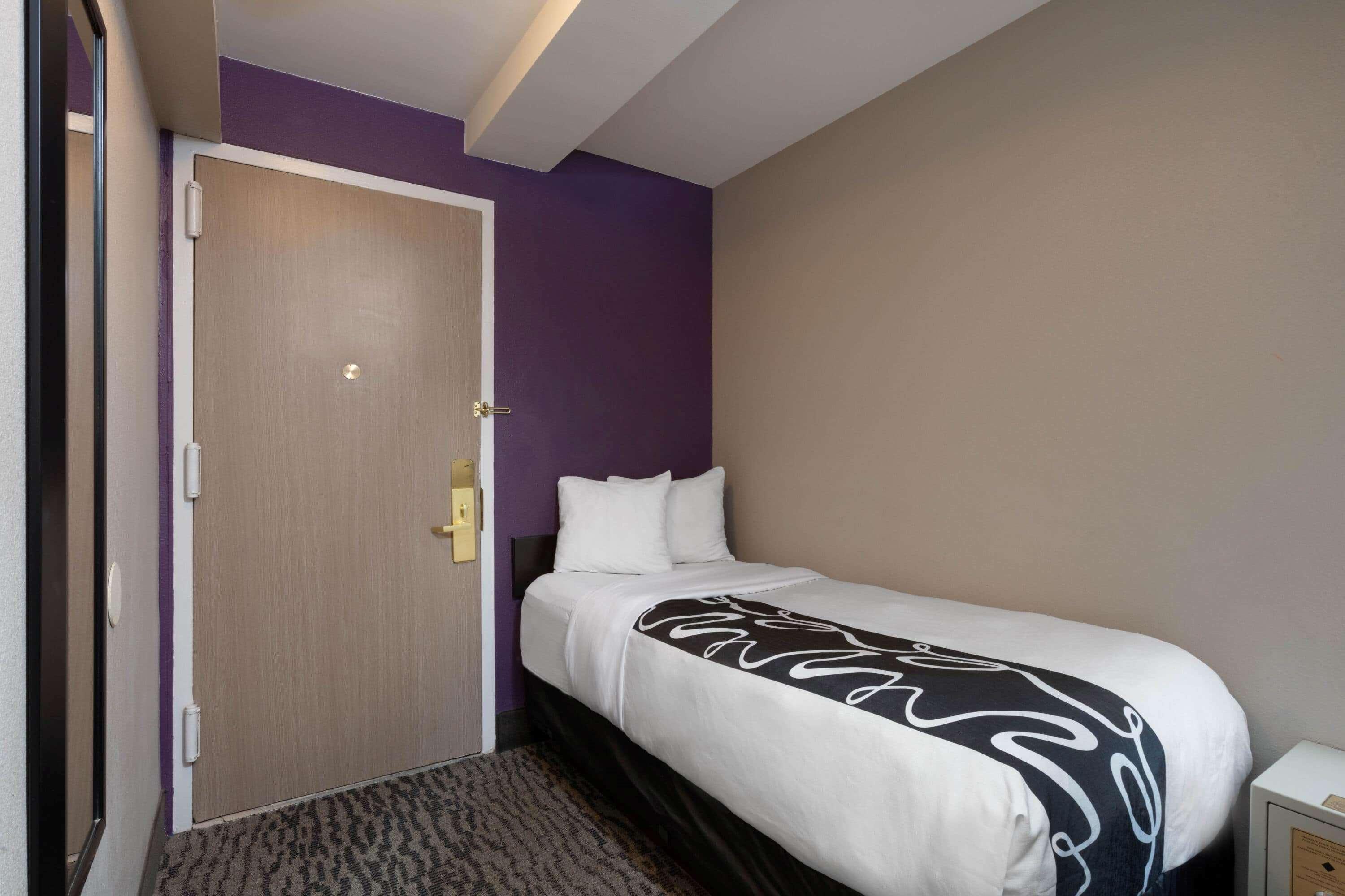 La Quinta By Wyndham New York City Central Park Bagian luar foto