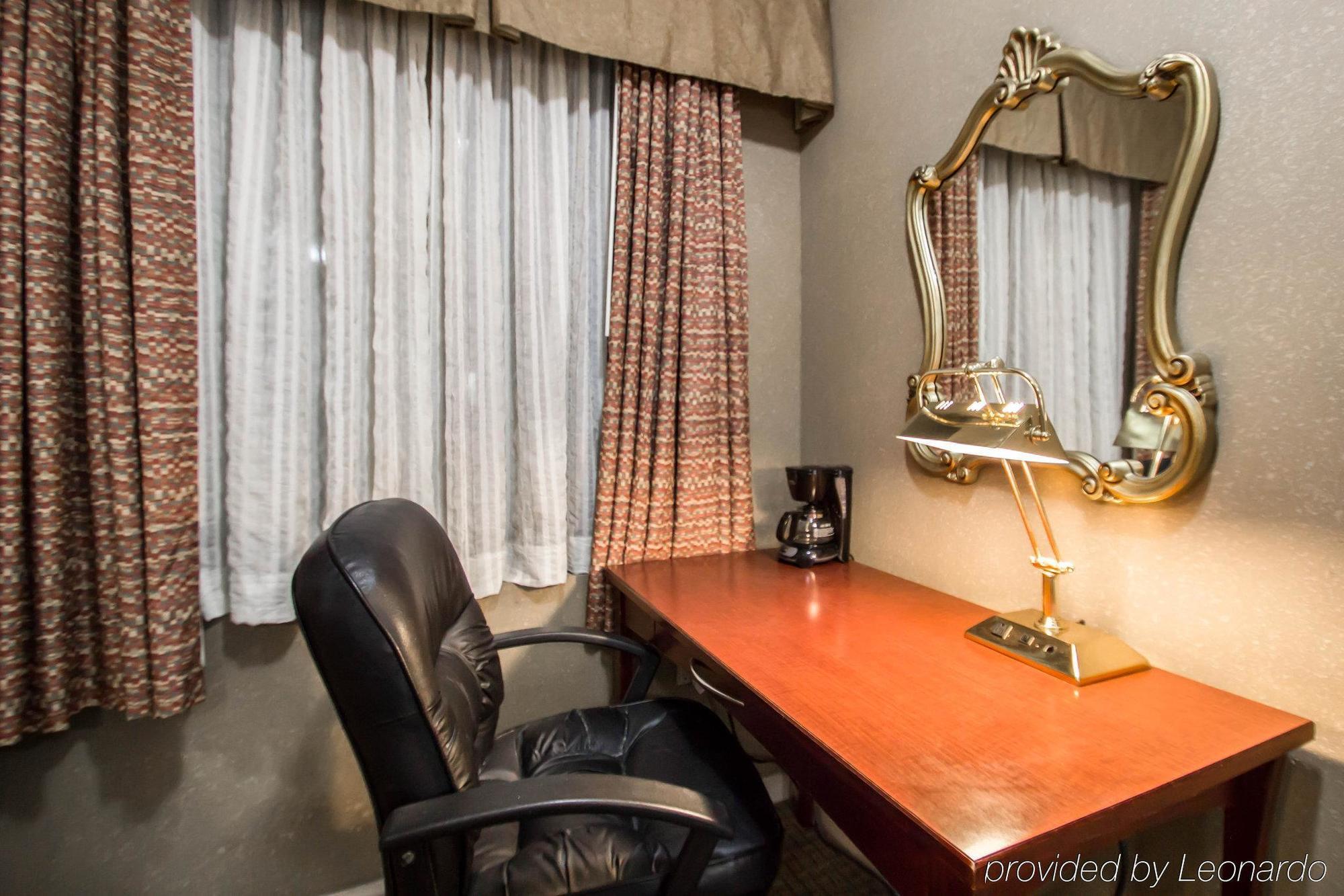 La Quinta By Wyndham New York City Central Park Bagian luar foto